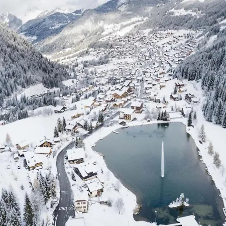In With Stunning Valley Views Châtel